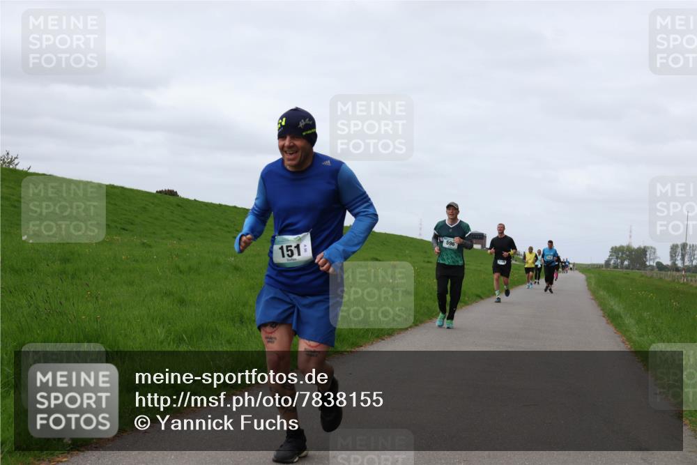 04.05.2025 - 8. Wedeler Halbmarathon Yannick Fuchs http://msf.ph/oto/7838155 04.05.2025 11:46:41 Laufen 151, 596 meine-sportfotos.de