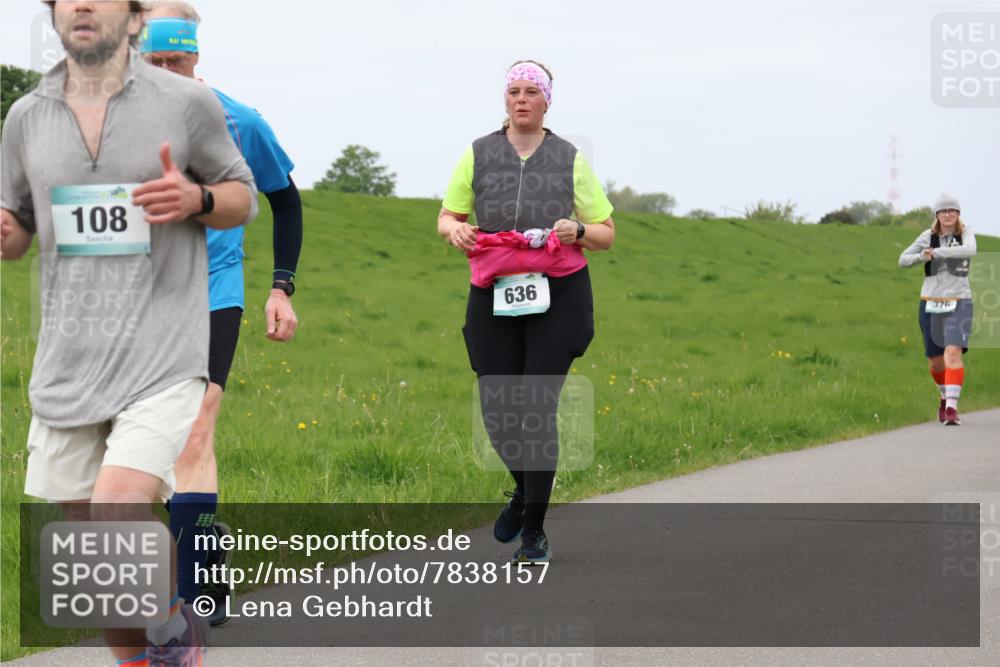 04.05.2025 - 8. Wedeler Halbmarathon Lena Gebhardt http://msf.ph/oto/7838157 04.05.2025 11:36:38 Laufen 108, 636, 376 meine-sportfotos.de