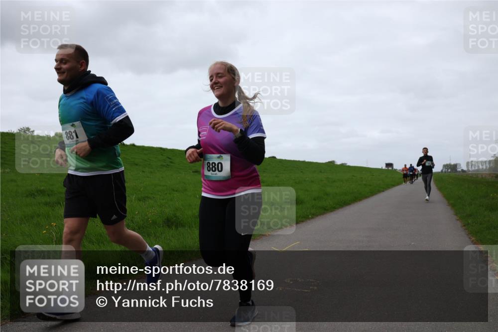 04.05.2025 - 8. Wedeler Halbmarathon Yannick Fuchs http://msf.ph/oto/7838169 04.05.2025 11:25:10 Laufen 881, 880 meine-sportfotos.de