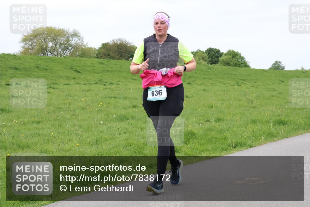 04.05.2025 - 8. Wedeler Halbmarathon Lena Gebhardt http://msf.ph/oto/7838172 04.05.2025 11:36:41 Laufen 636 meine-sportfotos.de