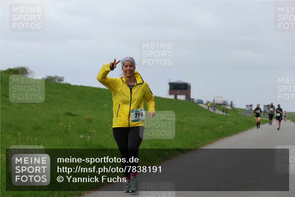 04.05.2025 - 8. Wedeler Halbmarathon Yannick Fuchs http://msf.ph/oto/7838191 04.05.2025 12:02:23 Laufen 716 meine-sportfotos.de