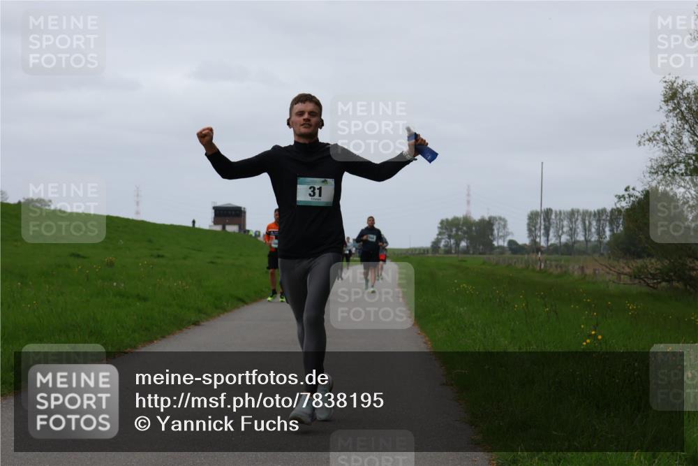 04.05.2025 - 8. Wedeler Halbmarathon Yannick Fuchs http://msf.ph/oto/7838195 04.05.2025 11:25:11 Laufen 31 meine-sportfotos.de