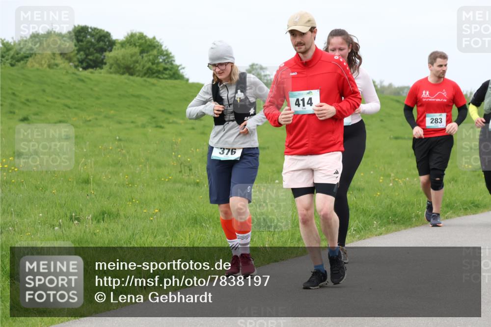 04.05.2025 - 8. Wedeler Halbmarathon Lena Gebhardt http://msf.ph/oto/7838197 04.05.2025 11:36:45 Laufen 376, 414, 283 meine-sportfotos.de