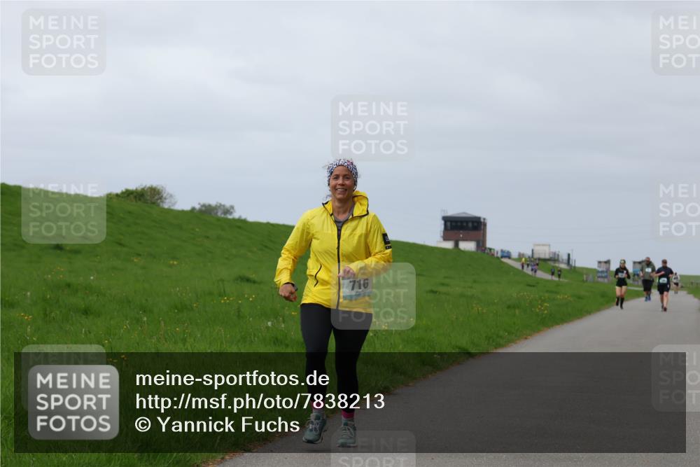 04.05.2025 - 8. Wedeler Halbmarathon Yannick Fuchs http://msf.ph/oto/7838213 04.05.2025 12:02:23 Laufen 716 meine-sportfotos.de