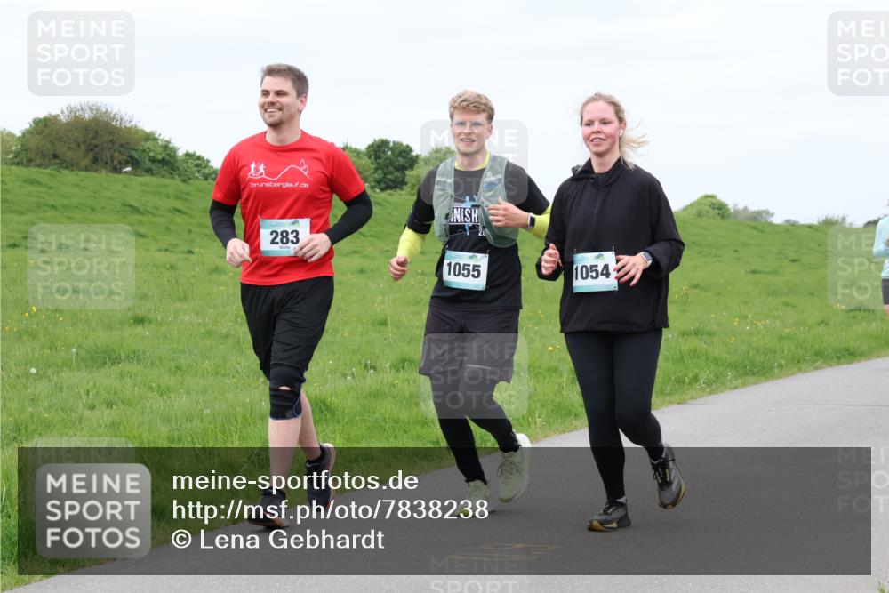 04.05.2025 - 8. Wedeler Halbmarathon Lena Gebhardt http://msf.ph/oto/7838238 04.05.2025 11:36:50 Laufen 283, 1055, 1054 meine-sportfotos.de