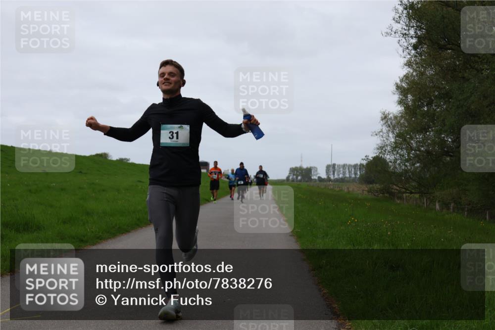04.05.2025 - 8. Wedeler Halbmarathon Yannick Fuchs http://msf.ph/oto/7838276 04.05.2025 11:25:12 Laufen 31 meine-sportfotos.de