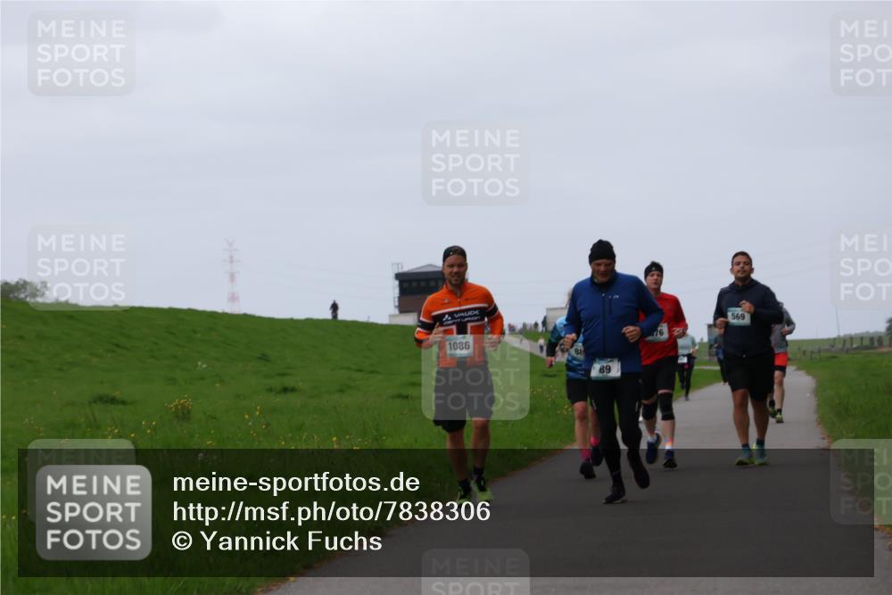 04.05.2025 - 8. Wedeler Halbmarathon Yannick Fuchs http://msf.ph/oto/7838306 04.05.2025 11:25:14 Laufen 1086, 88, 89, 569 meine-sportfotos.de