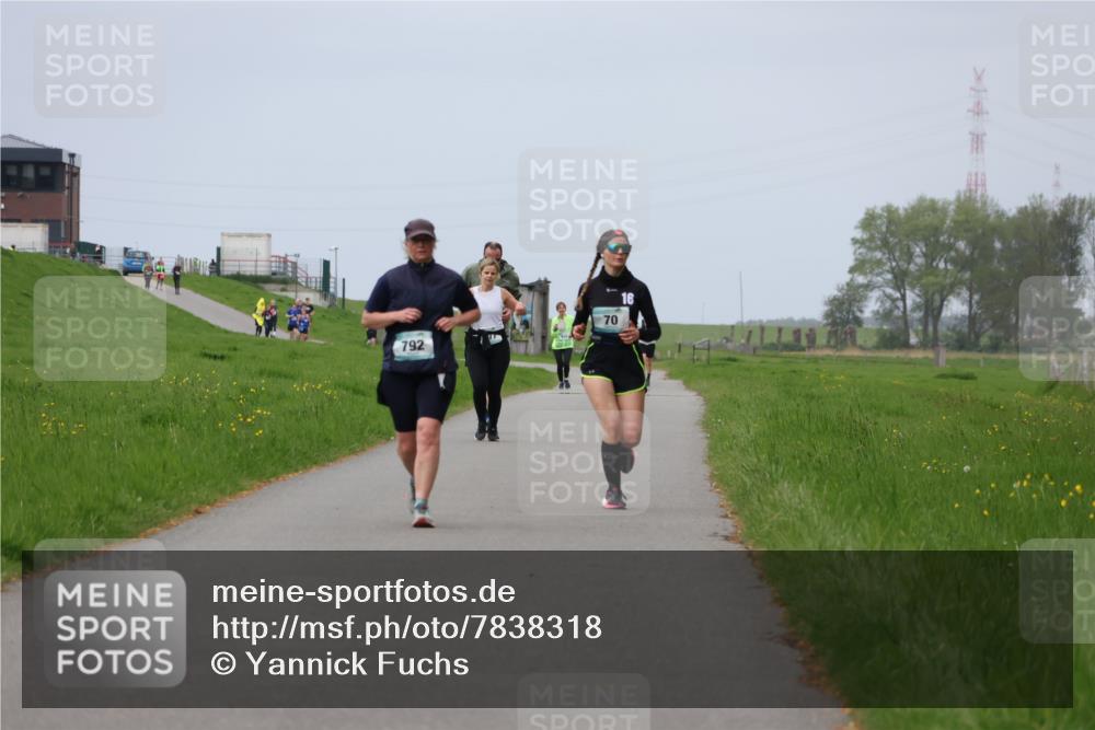 04.05.2025 - 8. Wedeler Halbmarathon Yannick Fuchs http://msf.ph/oto/7838318 04.05.2025 12:02:38 Laufen 792, 70, 16 meine-sportfotos.de