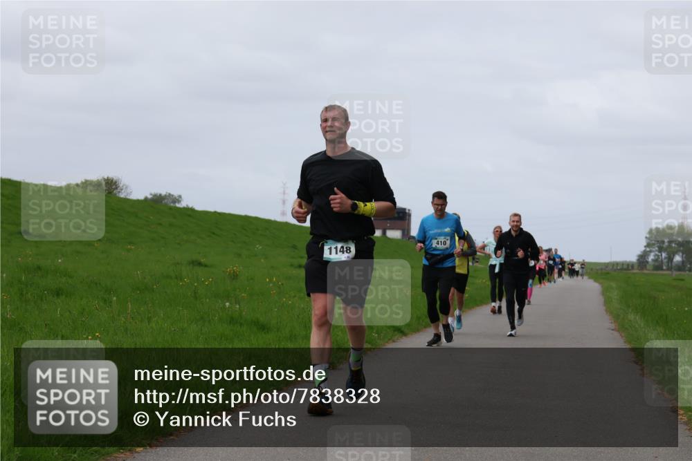 04.05.2025 - 8. Wedeler Halbmarathon Yannick Fuchs http://msf.ph/oto/7838328 04.05.2025 11:46:46 Laufen 1148, 410 meine-sportfotos.de