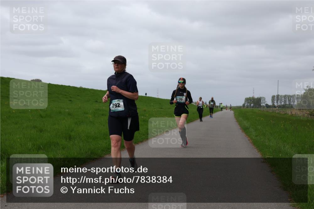 04.05.2025 - 8. Wedeler Halbmarathon Yannick Fuchs http://msf.ph/oto/7838384 04.05.2025 12:02:49 Laufen 70, 792 meine-sportfotos.de