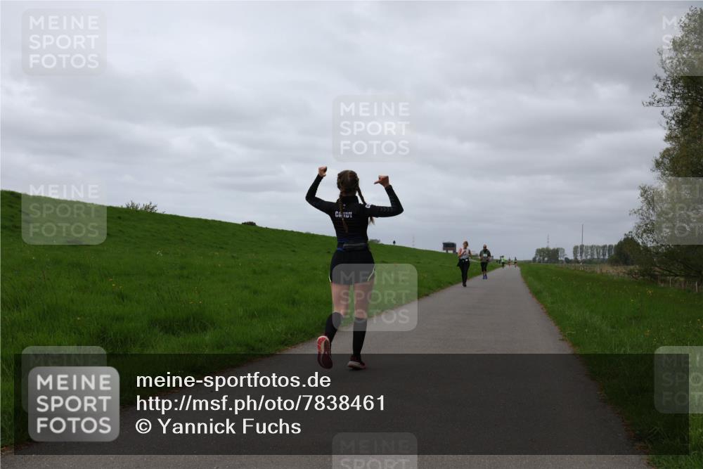 04.05.2025 - 8. Wedeler Halbmarathon Yannick Fuchs http://msf.ph/oto/7838461 04.05.2025 12:02:52 Laufen  meine-sportfotos.de