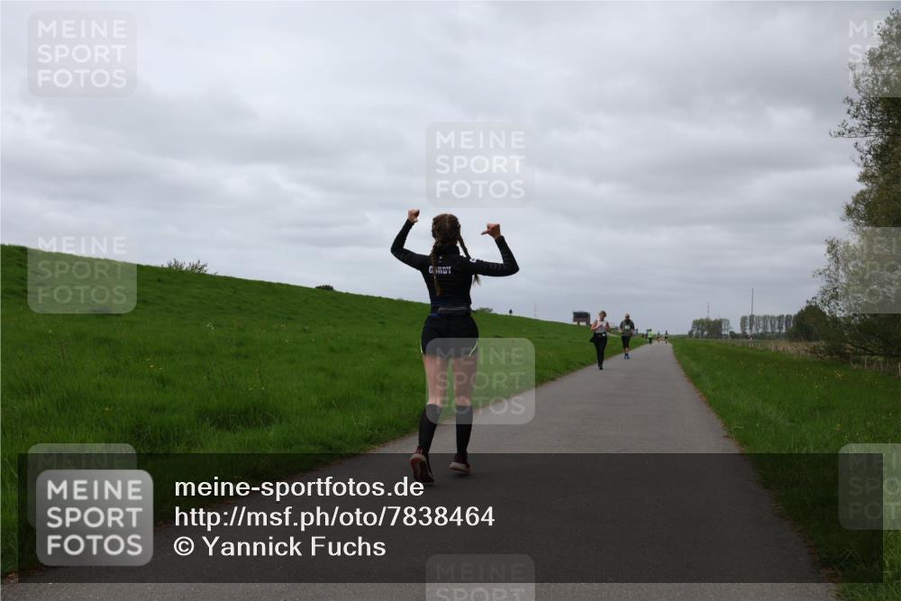 04.05.2025 - 8. Wedeler Halbmarathon Yannick Fuchs http://msf.ph/oto/7838464 04.05.2025 12:02:52 Laufen  meine-sportfotos.de