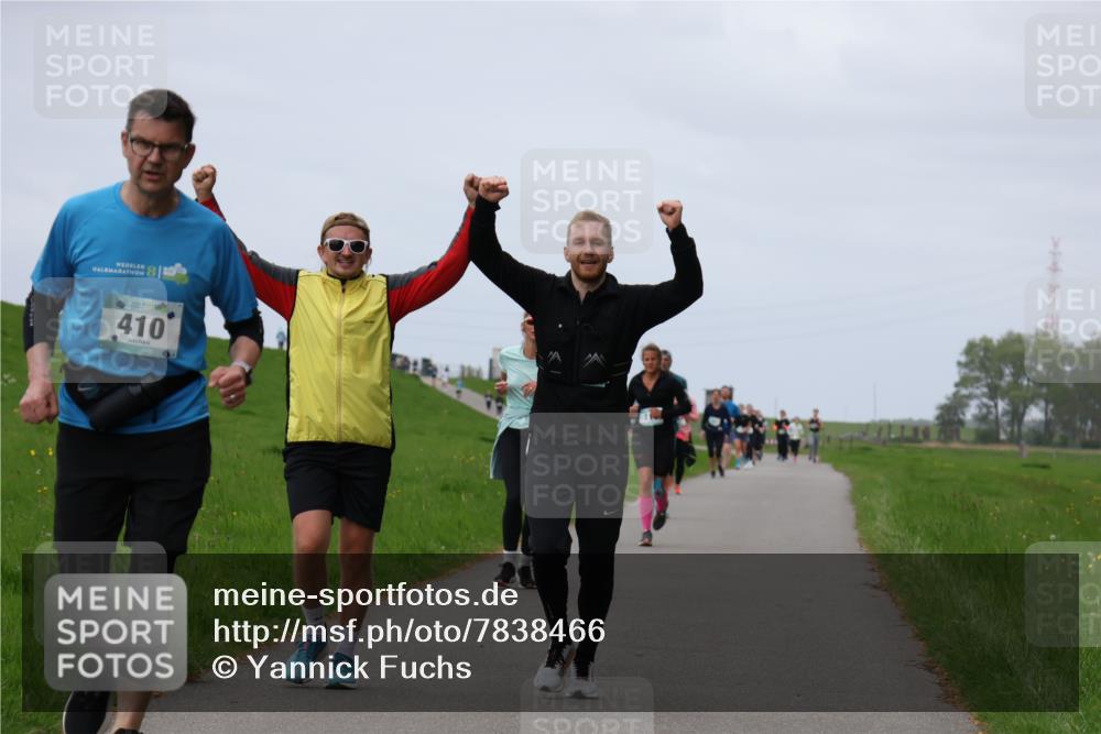 04.05.2025 - 8. Wedeler Halbmarathon Yannick Fuchs http://msf.ph/oto/7838466 04.05.2025 11:46:50 Laufen 8, 410 meine-sportfotos.de