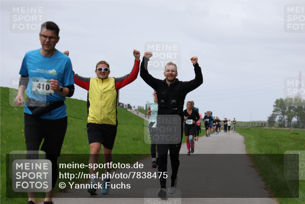 04.05.2025 - 8. Wedeler Halbmarathon Yannick Fuchs http://msf.ph/oto/7838475 04.05.2025 11:46:50 Laufen 410, 114 meine-sportfotos.de