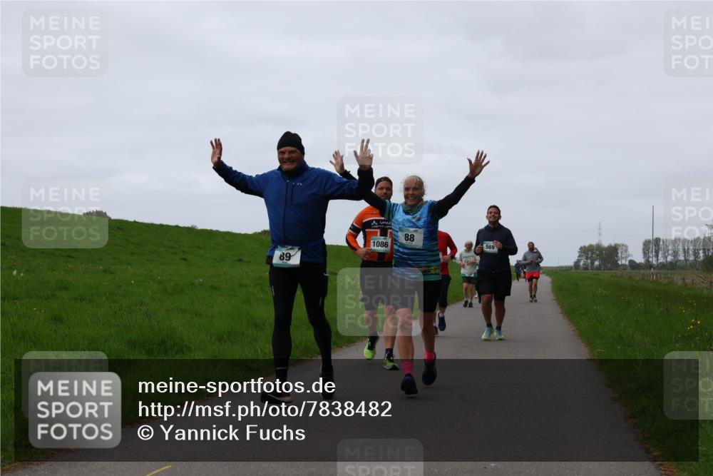 04.05.2025 - 8. Wedeler Halbmarathon Yannick Fuchs http://msf.ph/oto/7838482 04.05.2025 11:25:20 Laufen 89, 1086, 88, 569 meine-sportfotos.de