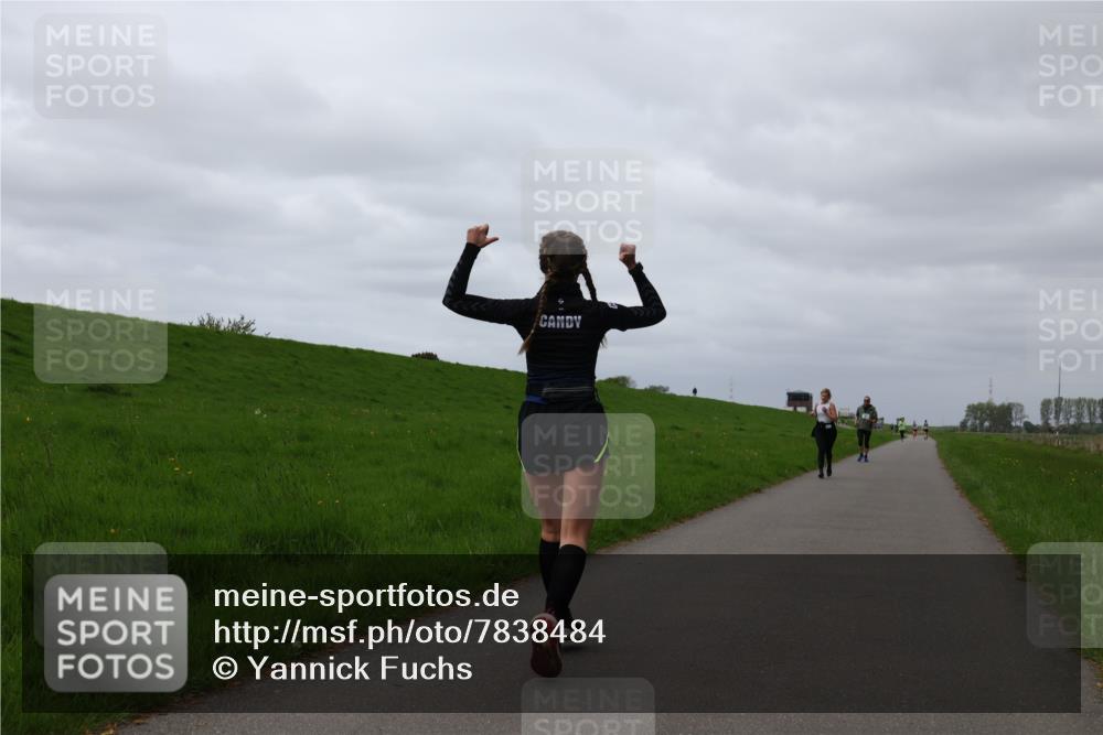 04.05.2025 - 8. Wedeler Halbmarathon Yannick Fuchs http://msf.ph/oto/7838484 04.05.2025 12:02:53 Laufen  meine-sportfotos.de