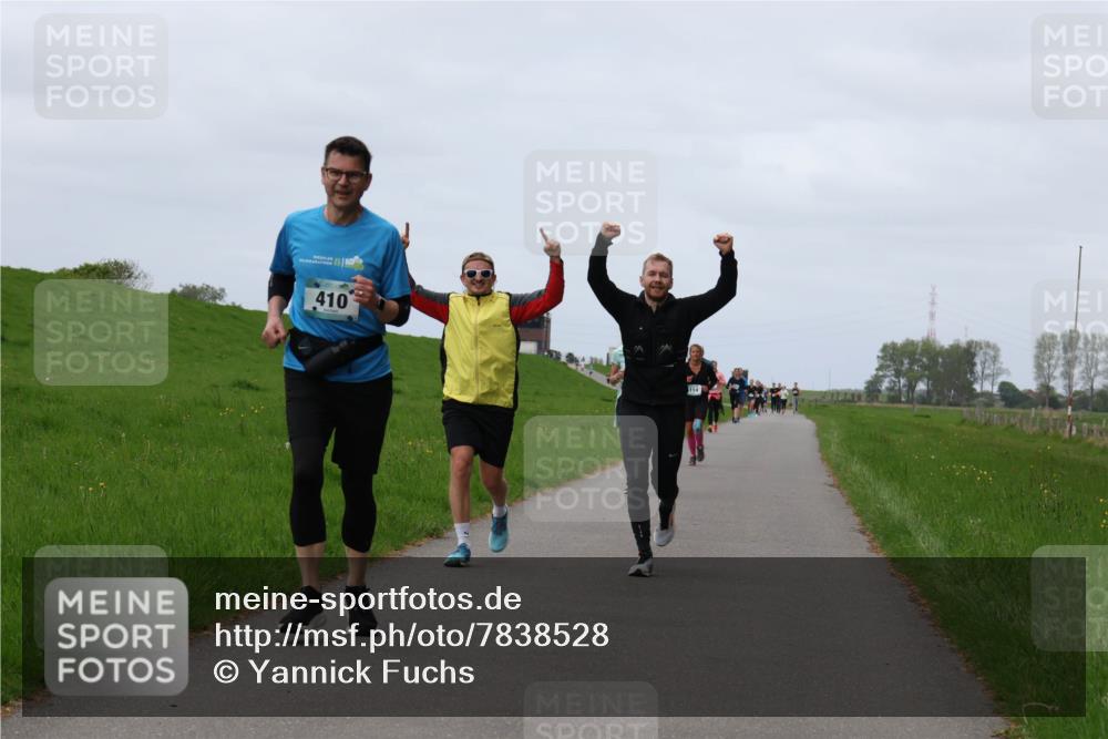 04.05.2025 - 8. Wedeler Halbmarathon Yannick Fuchs http://msf.ph/oto/7838528 04.05.2025 11:46:50 Laufen 410 meine-sportfotos.de