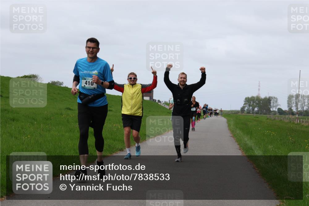 04.05.2025 - 8. Wedeler Halbmarathon Yannick Fuchs http://msf.ph/oto/7838533 04.05.2025 11:46:50 Laufen 8, 19, 410, 114 meine-sportfotos.de