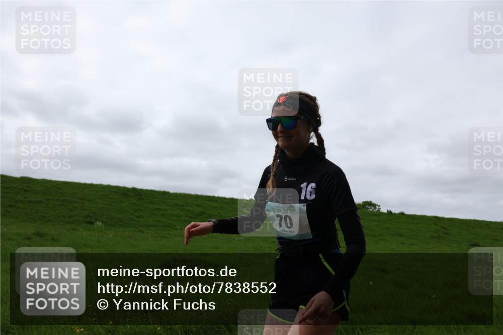 04.05.2025 - 8. Wedeler Halbmarathon Yannick Fuchs http://msf.ph/oto/7838552 04.05.2025 12:02:55 Laufen 70, 16 meine-sportfotos.de