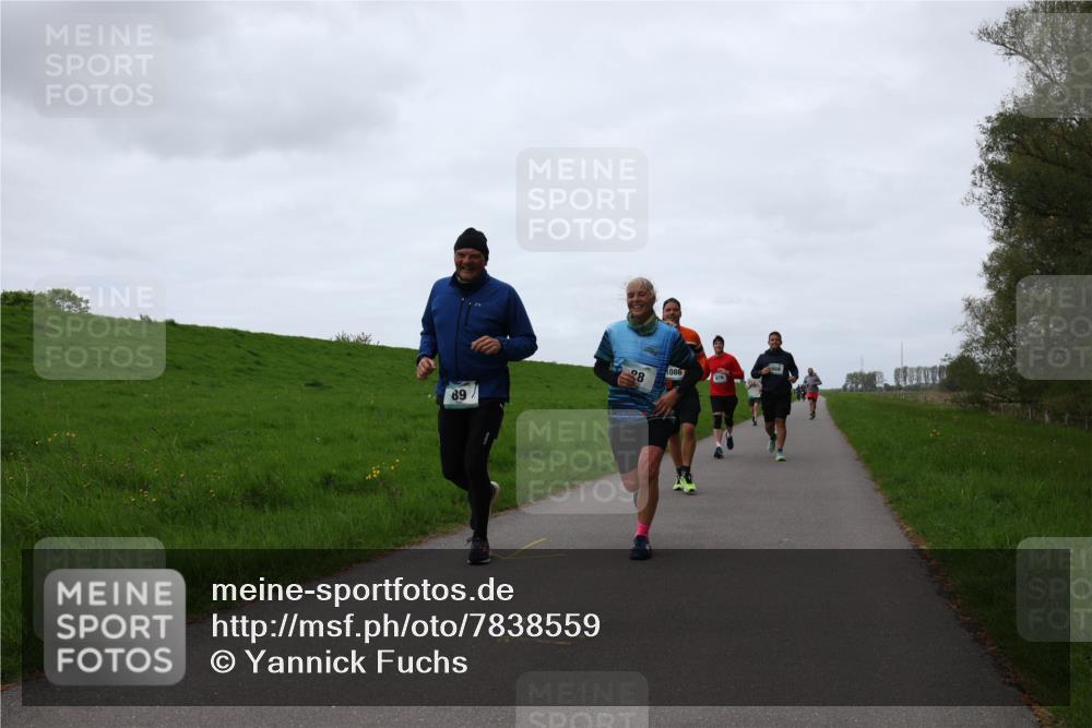 04.05.2025 - 8. Wedeler Halbmarathon Yannick Fuchs http://msf.ph/oto/7838559 04.05.2025 11:25:21 Laufen 89, 28, 1086, 476 meine-sportfotos.de