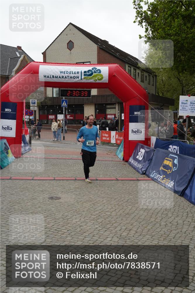 04.05.2025 - 8. Wedeler Halbmarathon Felixshl http://msf.ph/oto/7838571 04.05.2025 12:30:37 Ziel 627 meine-sportfotos.de