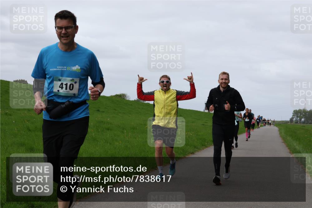 04.05.2025 - 8. Wedeler Halbmarathon Yannick Fuchs http://msf.ph/oto/7838617 04.05.2025 11:46:52 Laufen 410 meine-sportfotos.de