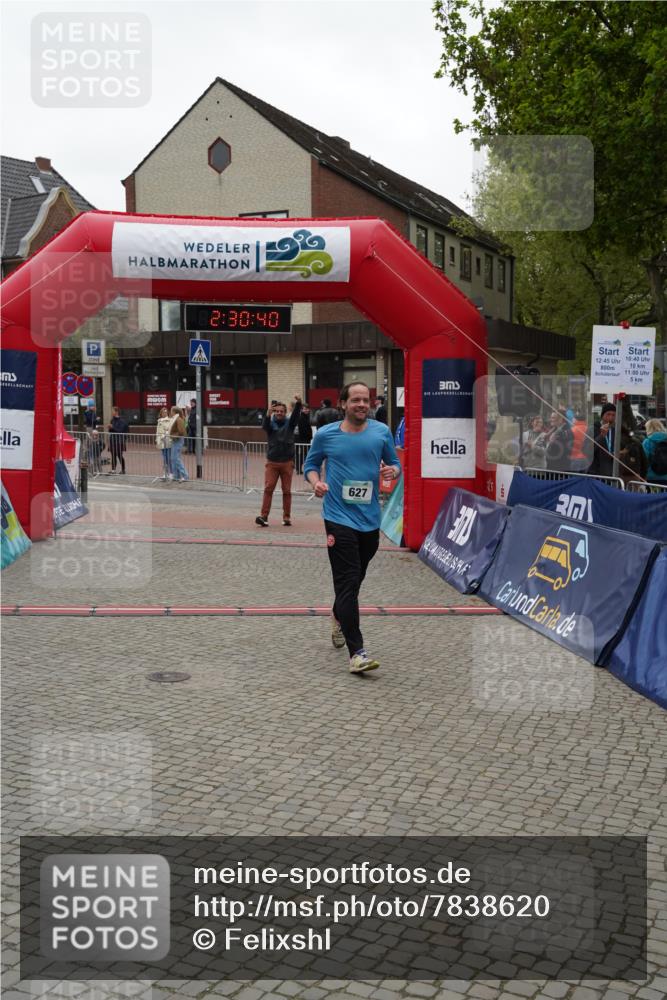 04.05.2025 - 8. Wedeler Halbmarathon Felixshl http://msf.ph/oto/7838620 04.05.2025 12:30:37 Ziel 627 meine-sportfotos.de