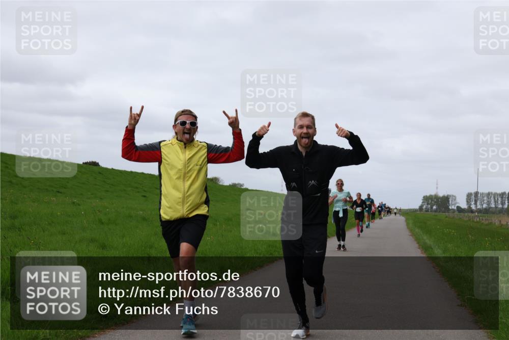 04.05.2025 - 8. Wedeler Halbmarathon Yannick Fuchs http://msf.ph/oto/7838670 04.05.2025 11:46:54 Laufen  meine-sportfotos.de