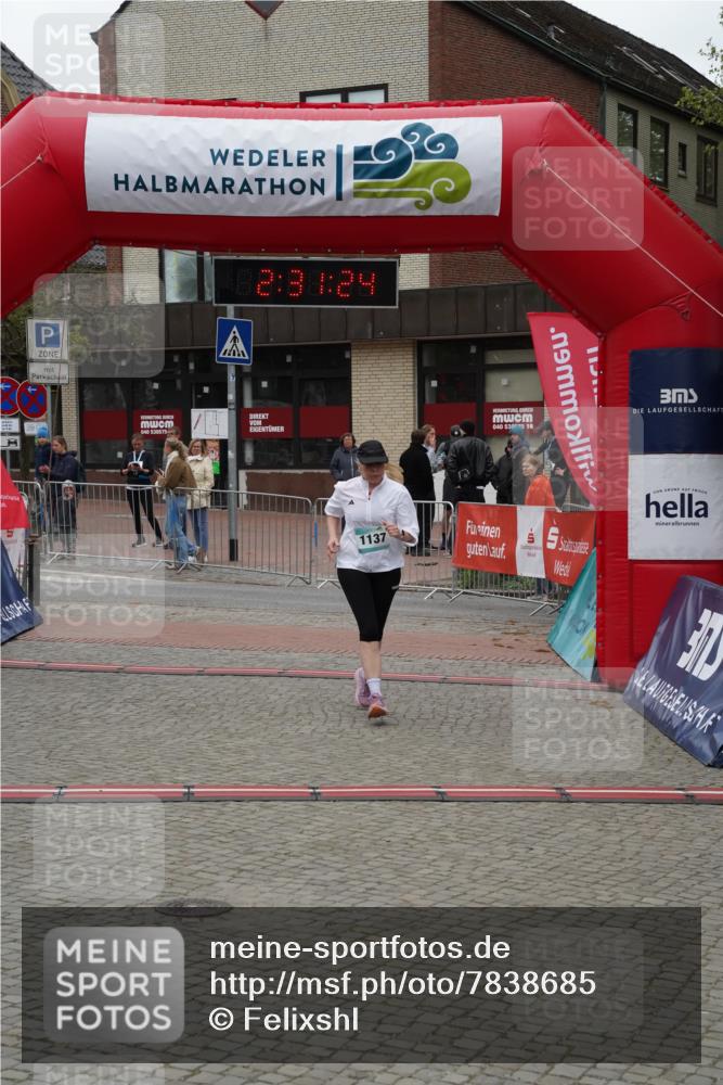 04.05.2025 - 8. Wedeler Halbmarathon Felixshl http://msf.ph/oto/7838685 04.05.2025 12:31:22 Ziel  meine-sportfotos.de