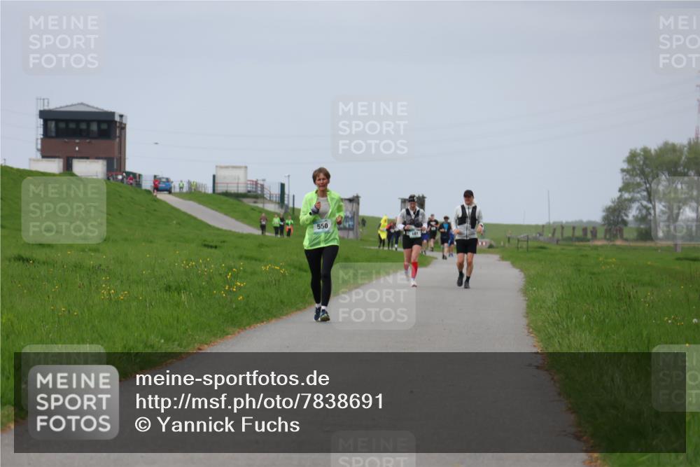 04.05.2025 - 8. Wedeler Halbmarathon Yannick Fuchs http://msf.ph/oto/7838691 04.05.2025 12:03:11 Laufen 550 meine-sportfotos.de