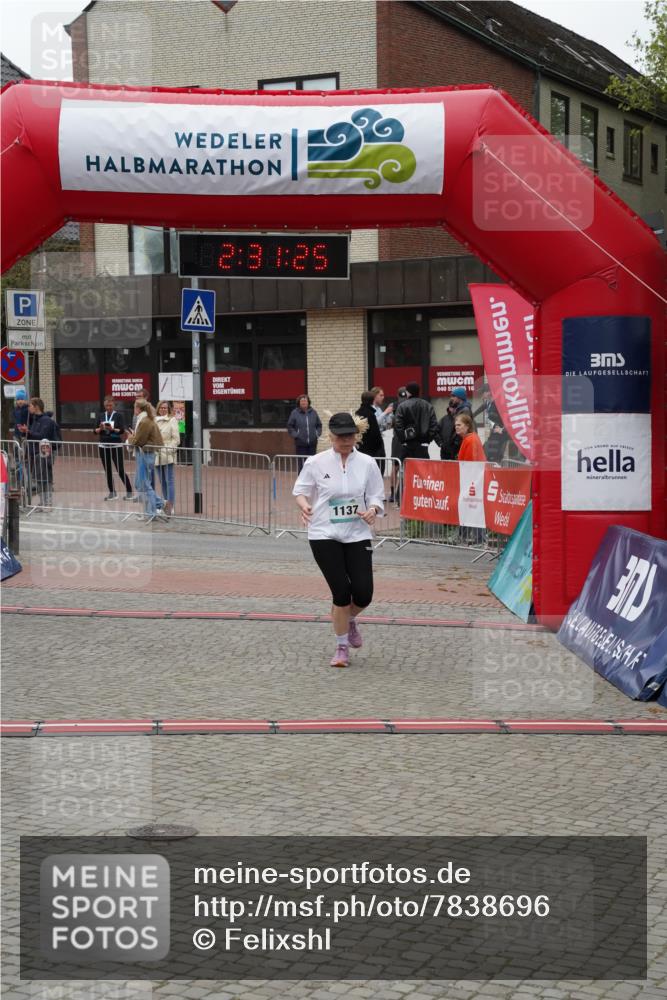 04.05.2025 - 8. Wedeler Halbmarathon Felixshl http://msf.ph/oto/7838696 04.05.2025 12:31:22 Ziel  meine-sportfotos.de