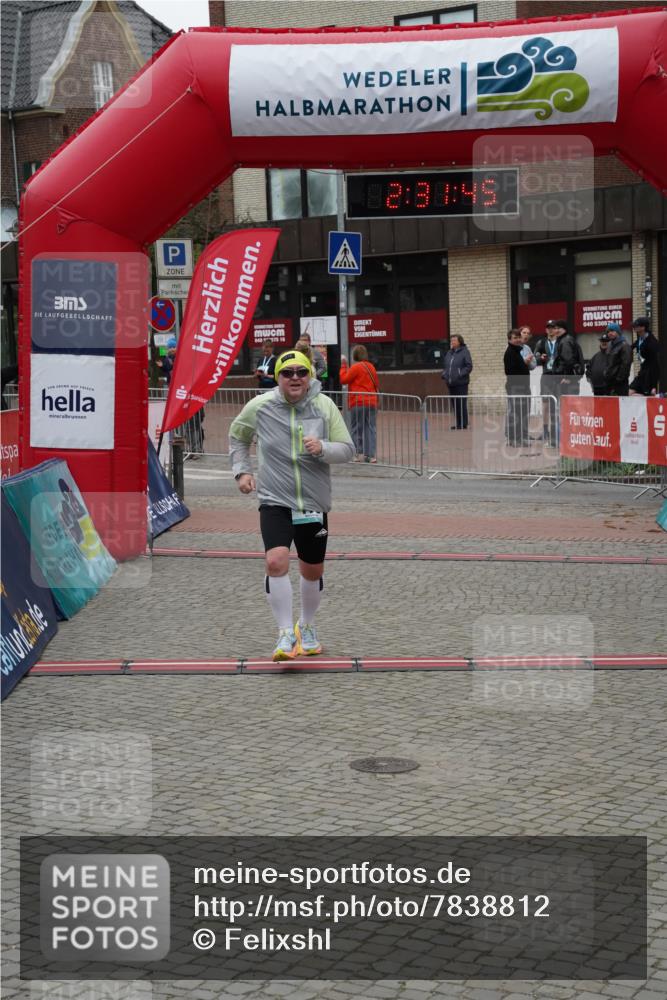 04.05.2025 - 8. Wedeler Halbmarathon Felixshl http://msf.ph/oto/7838812 04.05.2025 12:31:43 Ziel 178 meine-sportfotos.de