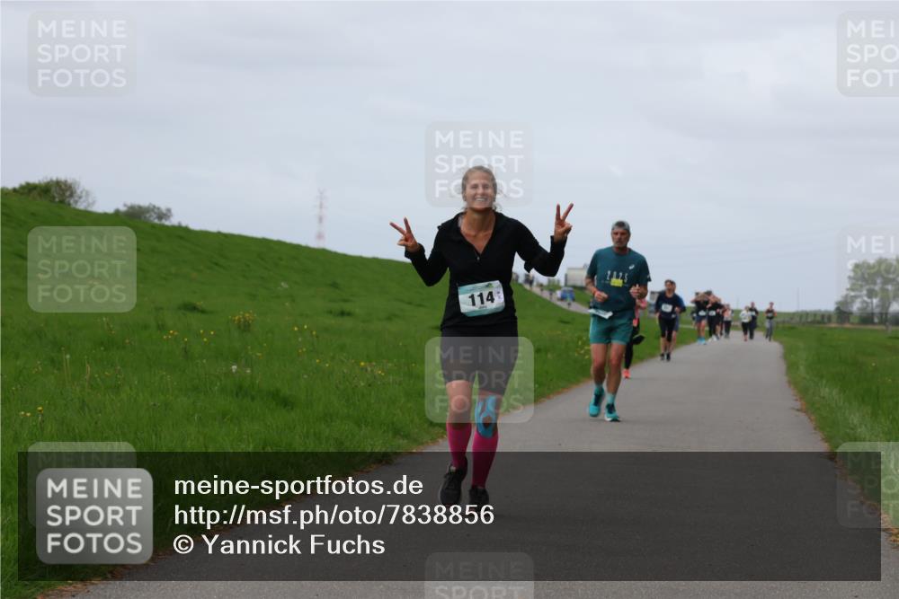04.05.2025 - 8. Wedeler Halbmarathon Yannick Fuchs http://msf.ph/oto/7838856 04.05.2025 11:46:59 Laufen 114 meine-sportfotos.de