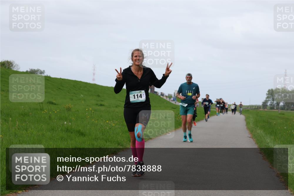 04.05.2025 - 8. Wedeler Halbmarathon Yannick Fuchs http://msf.ph/oto/7838888 04.05.2025 11:47:00 Laufen 114, 2025 meine-sportfotos.de