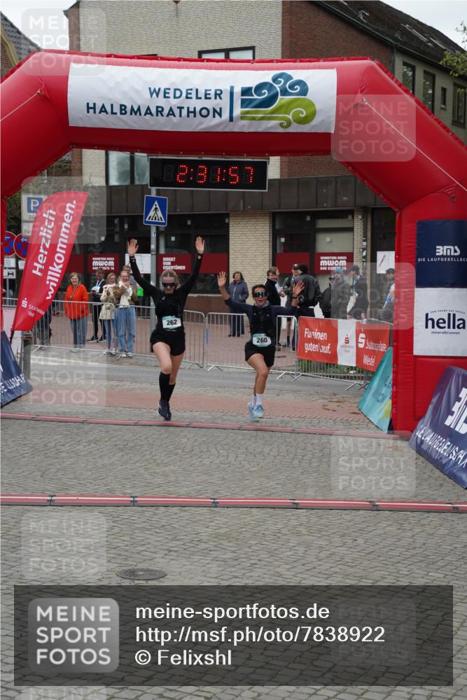 04.05.2025 - 8. Wedeler Halbmarathon Felixshl http://msf.ph/oto/7838922 04.05.2025 12:31:55 Ziel 260, 262 meine-sportfotos.de
