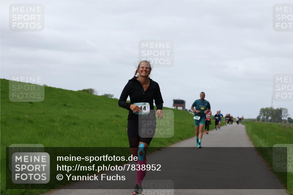 04.05.2025 - 8. Wedeler Halbmarathon Yannick Fuchs http://msf.ph/oto/7838952 04.05.2025 11:47:01 Laufen 120 meine-sportfotos.de