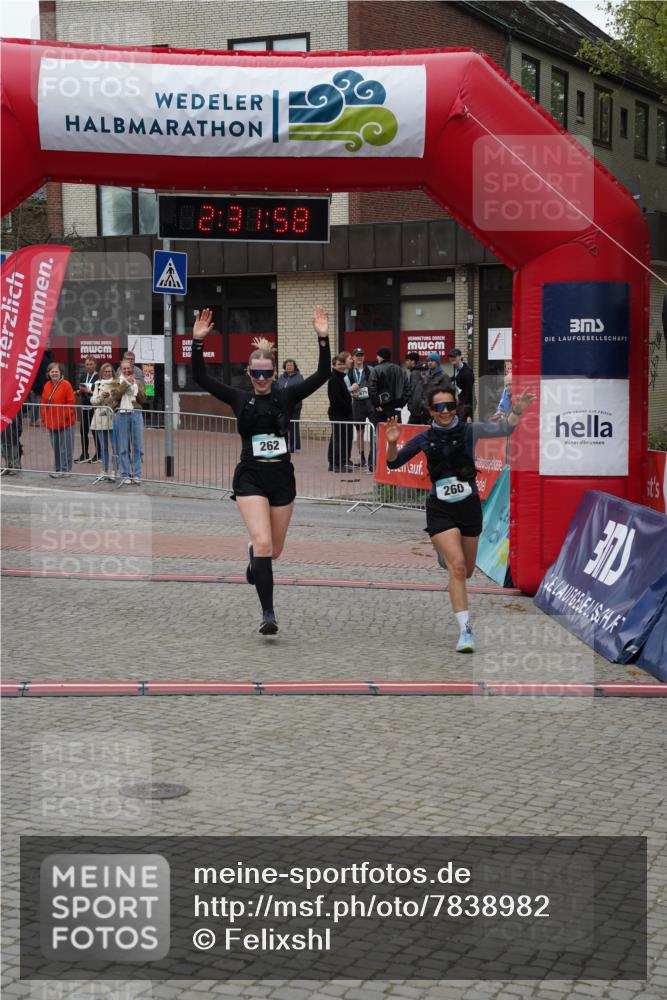 04.05.2025 - 8. Wedeler Halbmarathon Felixshl http://msf.ph/oto/7838982 04.05.2025 12:31:55 Ziel 260, 262 meine-sportfotos.de