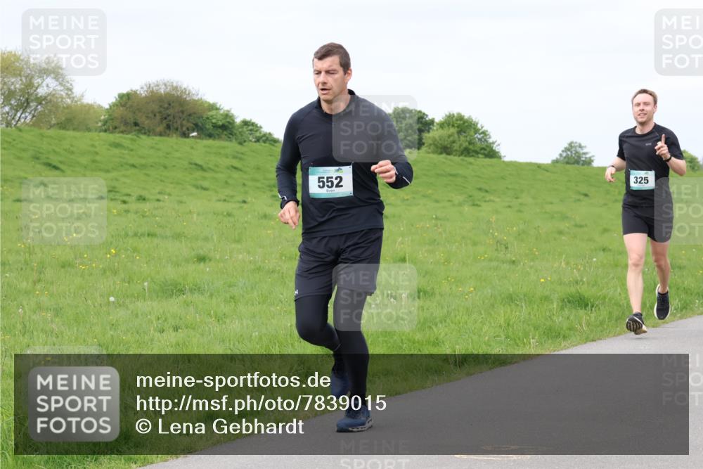 04.05.2025 - 8. Wedeler Halbmarathon Lena Gebhardt http://msf.ph/oto/7839015 04.05.2025 11:39:51 Laufen 552, 325 meine-sportfotos.de