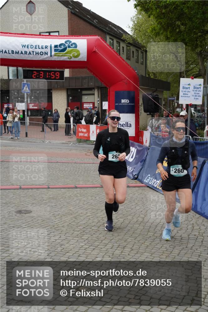 04.05.2025 - 8. Wedeler Halbmarathon Felixshl http://msf.ph/oto/7839055 04.05.2025 12:31:57 Ziel 260, 262 meine-sportfotos.de