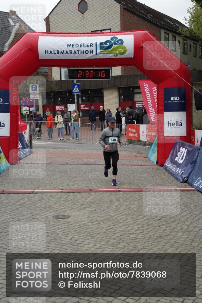04.05.2025 - 8. Wedeler Halbmarathon Felixshl http://msf.ph/oto/7839068 04.05.2025 12:32:14 Ziel 640 meine-sportfotos.de