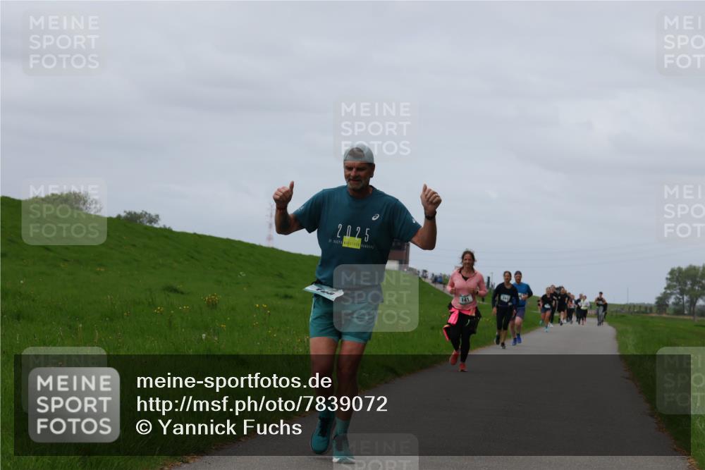 04.05.2025 - 8. Wedeler Halbmarathon Yannick Fuchs http://msf.ph/oto/7839072 04.05.2025 11:47:04 Laufen 2025 meine-sportfotos.de