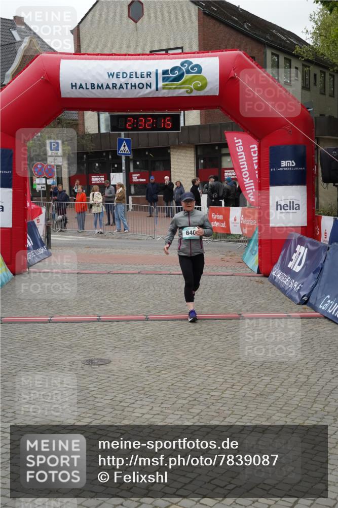 04.05.2025 - 8. Wedeler Halbmarathon Felixshl http://msf.ph/oto/7839087 04.05.2025 12:32:14 Ziel 640 meine-sportfotos.de
