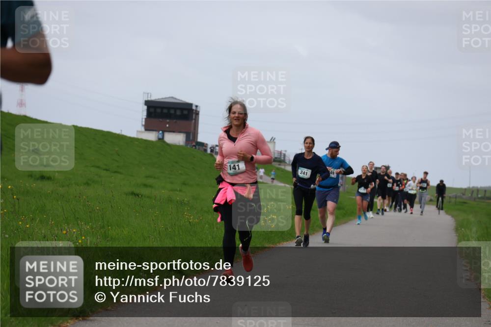 04.05.2025 - 8. Wedeler Halbmarathon Yannick Fuchs http://msf.ph/oto/7839125 04.05.2025 11:47:06 Laufen 141, 241, 49 meine-sportfotos.de