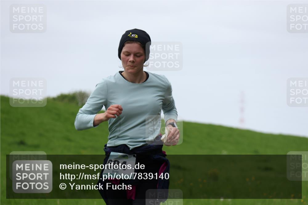 04.05.2025 - 8. Wedeler Halbmarathon Yannick Fuchs http://msf.ph/oto/7839140 04.05.2025 11:25:37 Laufen 96, 604 meine-sportfotos.de