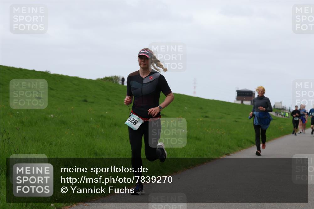 04.05.2025 - 8. Wedeler Halbmarathon Yannick Fuchs http://msf.ph/oto/7839270 04.05.2025 11:25:42 Laufen 526 meine-sportfotos.de