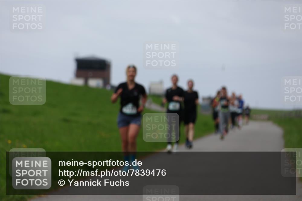 04.05.2025 - 8. Wedeler Halbmarathon Yannick Fuchs http://msf.ph/oto/7839476 04.05.2025 11:47:22 Laufen  meine-sportfotos.de