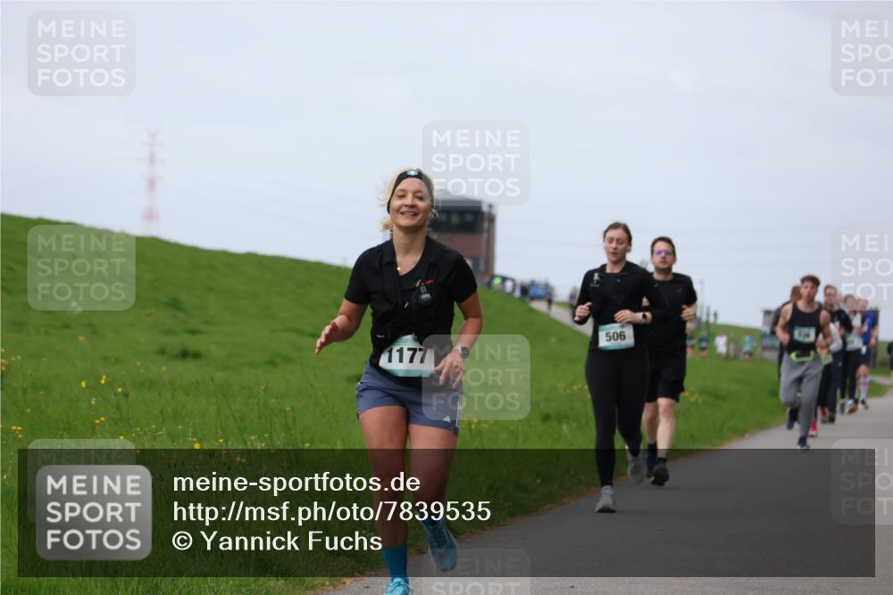 04.05.2025 - 8. Wedeler Halbmarathon Yannick Fuchs http://msf.ph/oto/7839535 04.05.2025 11:47:25 Laufen 506, 1177 meine-sportfotos.de