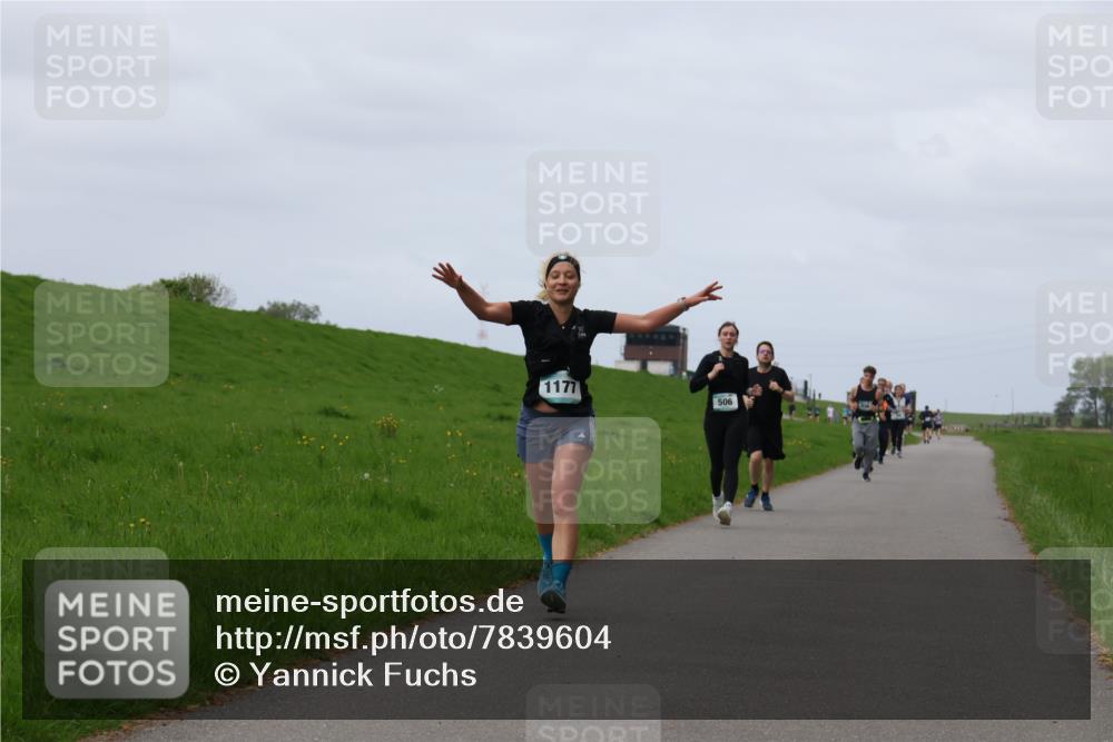 04.05.2025 - 8. Wedeler Halbmarathon Yannick Fuchs http://msf.ph/oto/7839604 04.05.2025 11:47:26 Laufen 1177, 506 meine-sportfotos.de