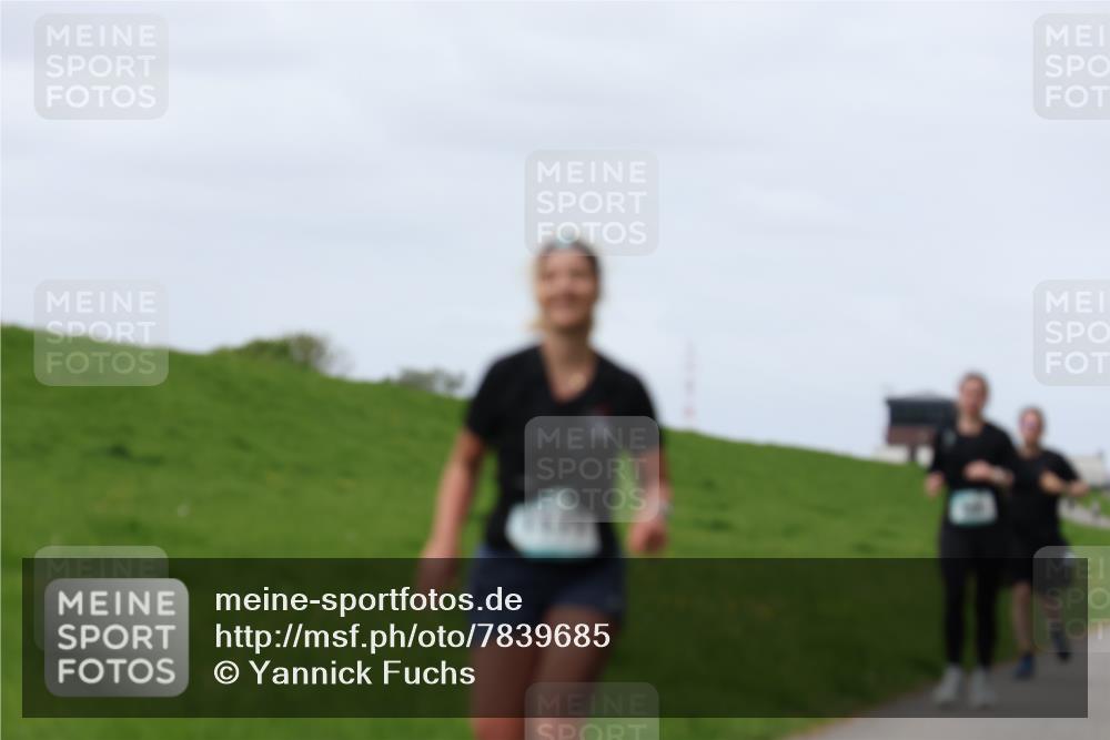 04.05.2025 - 8. Wedeler Halbmarathon Yannick Fuchs http://msf.ph/oto/7839685 04.05.2025 11:47:28 Laufen  meine-sportfotos.de