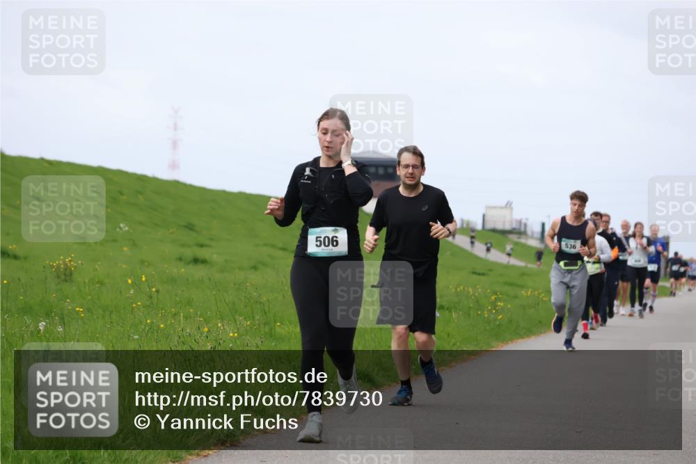 04.05.2025 - 8. Wedeler Halbmarathon Yannick Fuchs http://msf.ph/oto/7839730 04.05.2025 11:47:29 Laufen 506, 536 meine-sportfotos.de